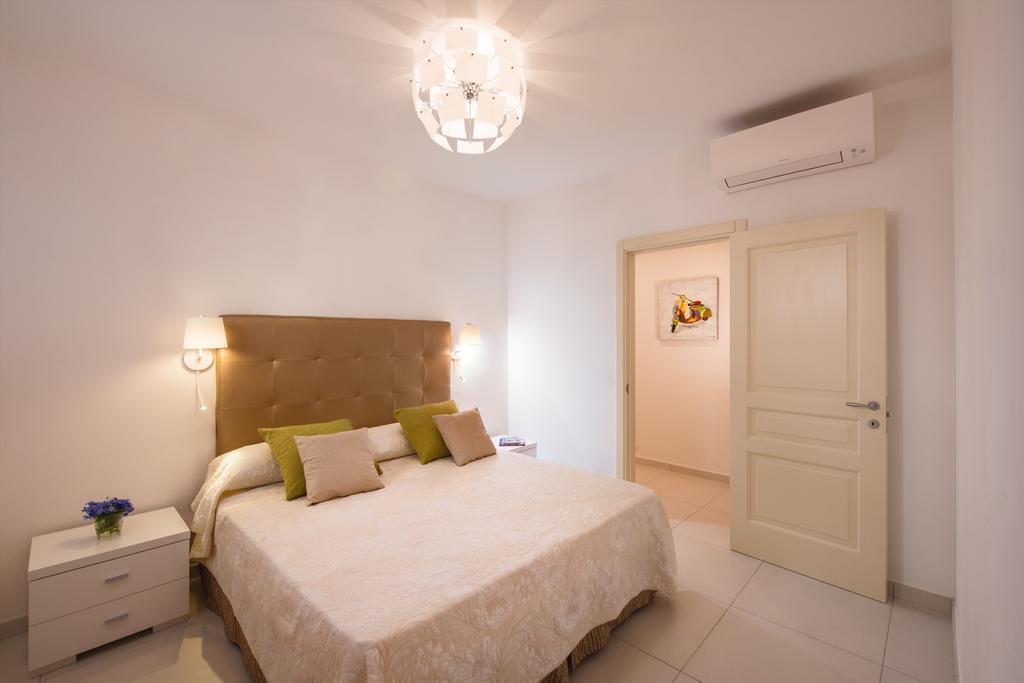Al Corso Apartments By Amalfivacation Минори Екстериор снимка