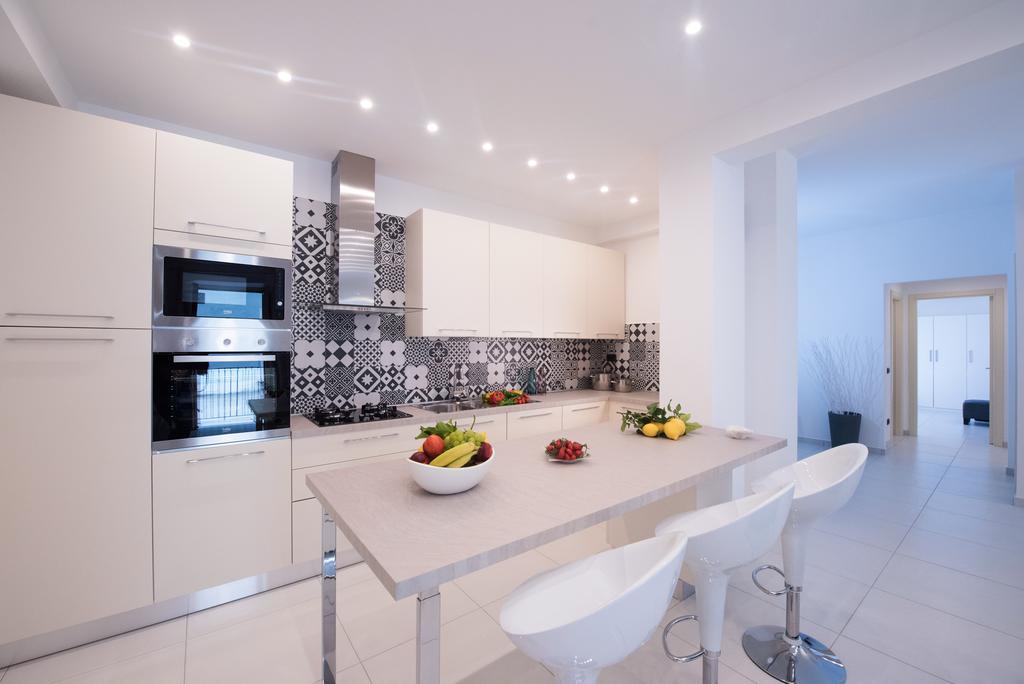 Al Corso Apartments By Amalfivacation Минори Екстериор снимка